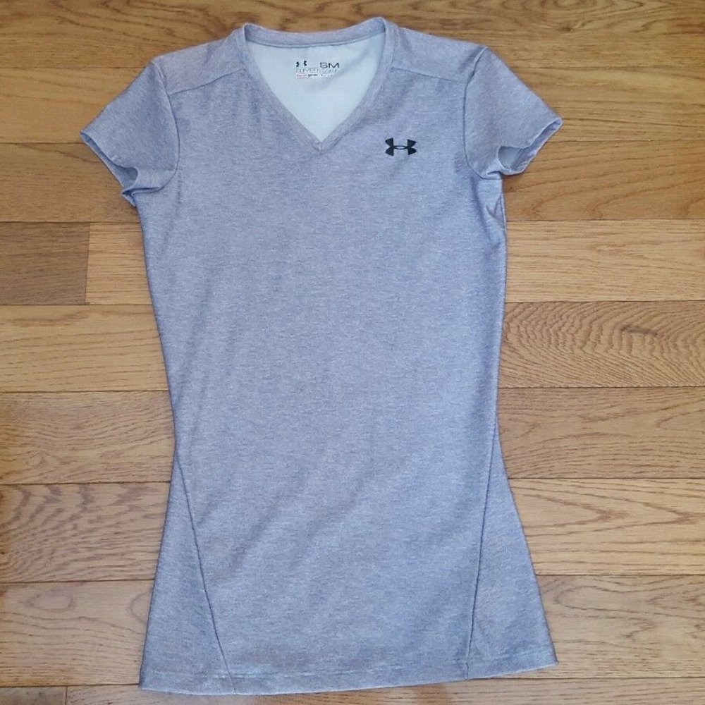 UNDER ARMOUR GRAY COMPRESSION TOP SIZE S NEW